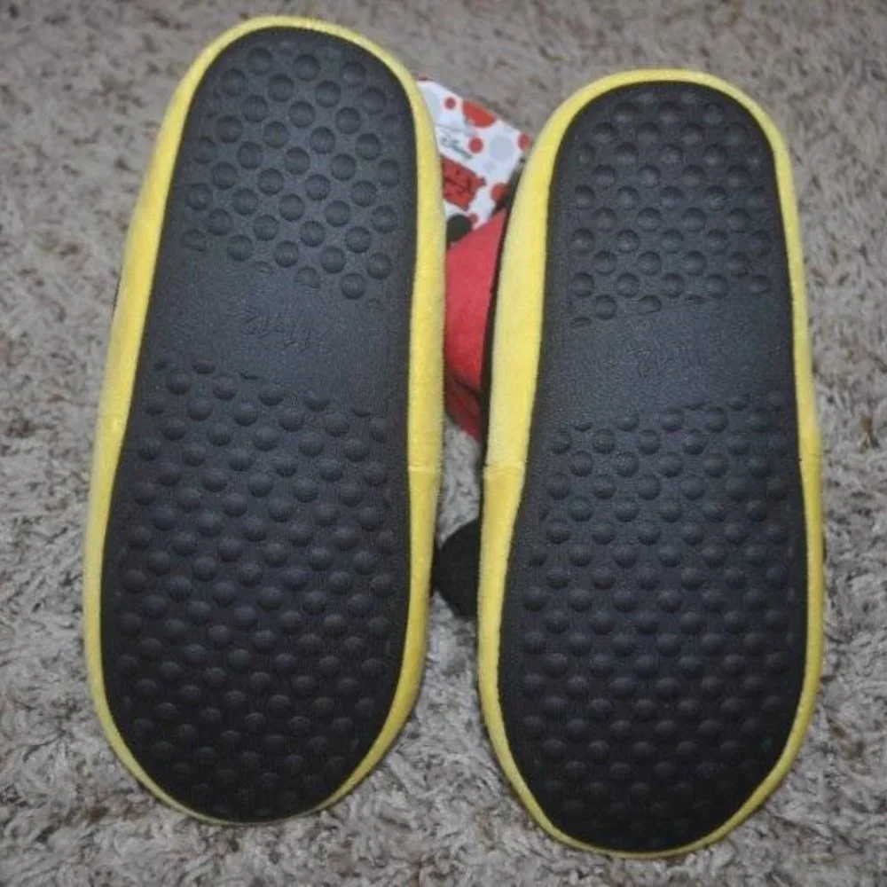 Toddler Boys Disney Mickey Mouse Slippers 9/10T Red Black Booties Slip On Winter